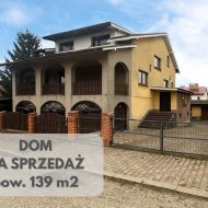Dom na sprzedaż